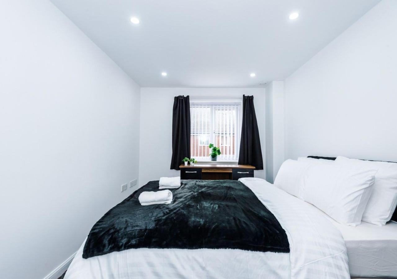 Luxury 3 Bedroom House Close To Manchester Center Екстер'єр фото
