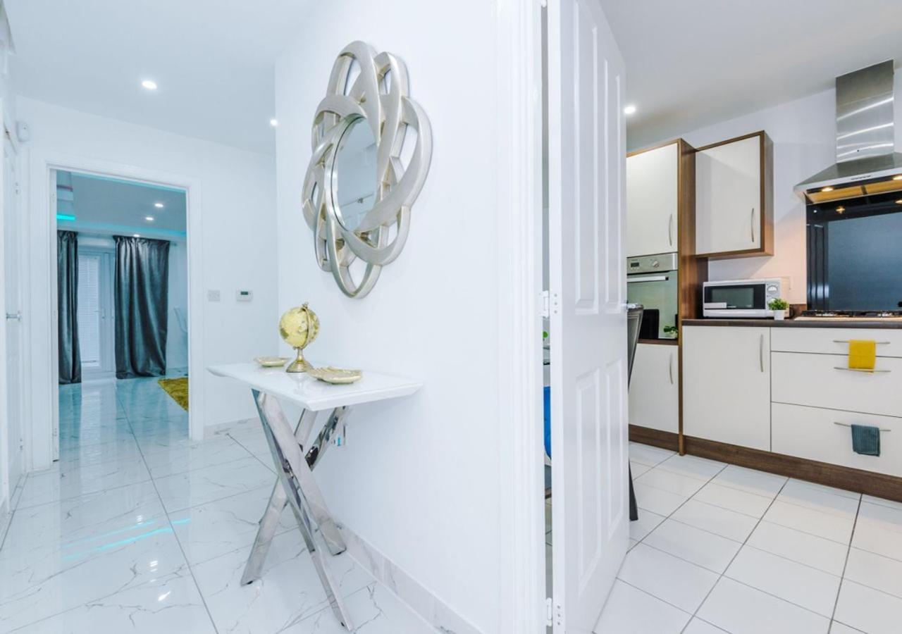 Luxury 3 Bedroom House Close To Manchester Center Екстер'єр фото