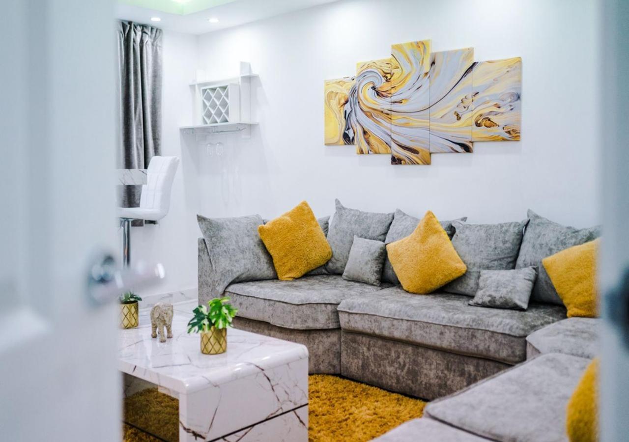 Luxury 3 Bedroom House Close To Manchester Center Екстер'єр фото